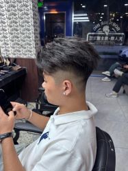 -大人物·男士理发馆