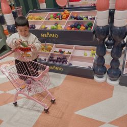 -奈尔宝·儿童乐园·亲子餐厅(鄞州万达店)