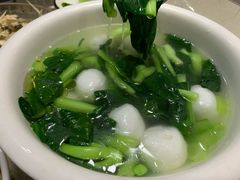 鱼圆-小本鸡饭店(滨江白马湖店)