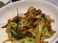 -关东小磨东北菜(漕河泾印象城店)
