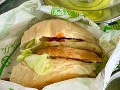 -天天向上素食餐厅(五台山店)