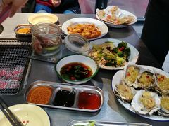 -马路牙子烧烤音乐酒馆(望京店)