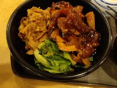 牛肉五花肉盖饭-食其家·牛丼咖喱(宜山路贝岭店)