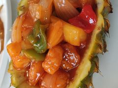 菠萝咕噜虾球-衡山汇·高级粤菜(霄云路店)