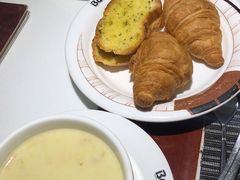 牛角可颂-斗牛士牛排餐厅(嘉里汇店)