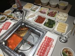 -海底捞火锅(关山保利店)