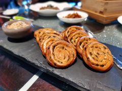 鹅肝酱葱油饼-杭州西子湖四季酒店·金沙厅