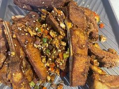 -魏铭鱼头捞饭(晋阳路店)