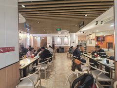 -闫家驴肉老店(华电一校店)