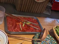 -洱火云南酸菜牛肉火锅(石景山当代商城店)