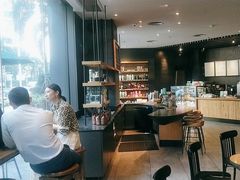 -星巴克臻选(深圳东海缤纷天地店)