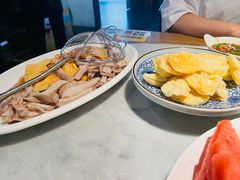 -尚尚仙·酸汤猪手·猪肚鸡火锅(华联万柳购物中心店)