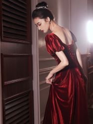 -莫小姐婚纱
