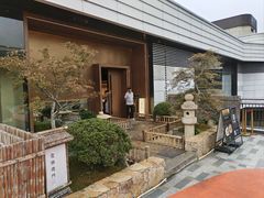 -庆春朴门(前滩太古里店)