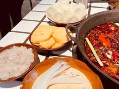 -贰回巷火锅馆(钟楼店)