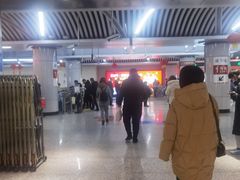 -铁西广场(地铁站)