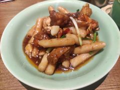 梭子蟹炒年糕-弄堂里·寻味杭州(湖滨银泰in77C区店)