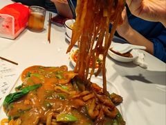 牛肉炒粿条-官塘兄弟·潮汕牛肉店(官塘总店)