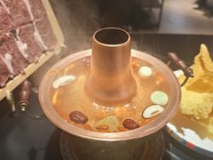 -京悦南门涮羊肉·羊蝎子火锅(田林路店)