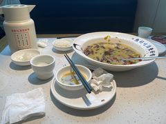 -江渔儿酸菜鱼(奥园广场金发购物中心店)