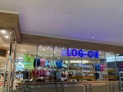 -LOG-ON(海港城店)