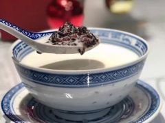黑糯米西米露-开心糖水铺(天府三街店)