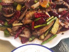 -阆辣荟餐饮(老味道8年·古城店)