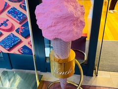 -VENCHI 闻绮(上海佛罗伦萨小镇店)