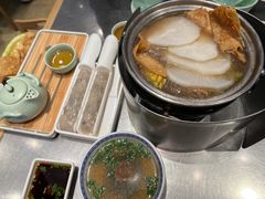 -潮界(LU·ONE凯德晶萃广场店)