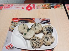 -小杨生煎(浦江欢乐颂店)