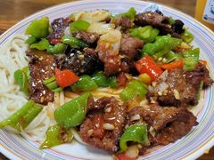 -歹歹的加个面过油肉拌面