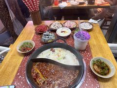 -赵美丽·重庆社区火锅·直营店(火车东站·中豪国际店)