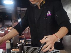 -利昂法式铁板主题餐厅(新奥购物中心店)