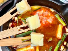 -黔三一夺夺粉酸汤火锅(百信店)