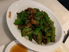 -港丽餐厅(高德置地店)