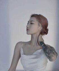 -悠巷形象设计