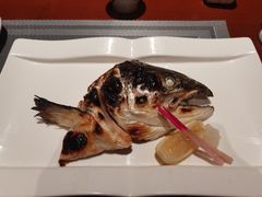 盐烤三文鱼鱼头-乾山寿司(好运街店)