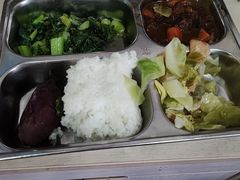 -上海市普陀区中心医院