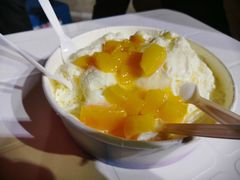 至尊雪奶-美肴冰品·汉堡·牛腩饭(总店)