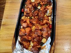 -老东镇啤酒屋海鲜加工·蒸汽海鲜·海鲜烧烤(台东店)