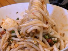-辣辣小吃豆花米线(大观篆新农贸市场店)