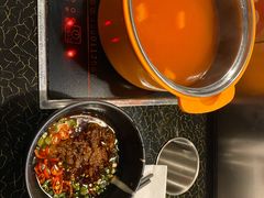 -轩于鲜旋转自助小火锅(新之城购物广场店)