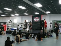 -拳义格斗搏击散打泰拳拳击俱乐部(裕华店)