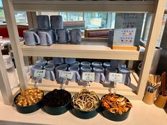 -蜜桃餐厅·伴山(湖滨商业街店)