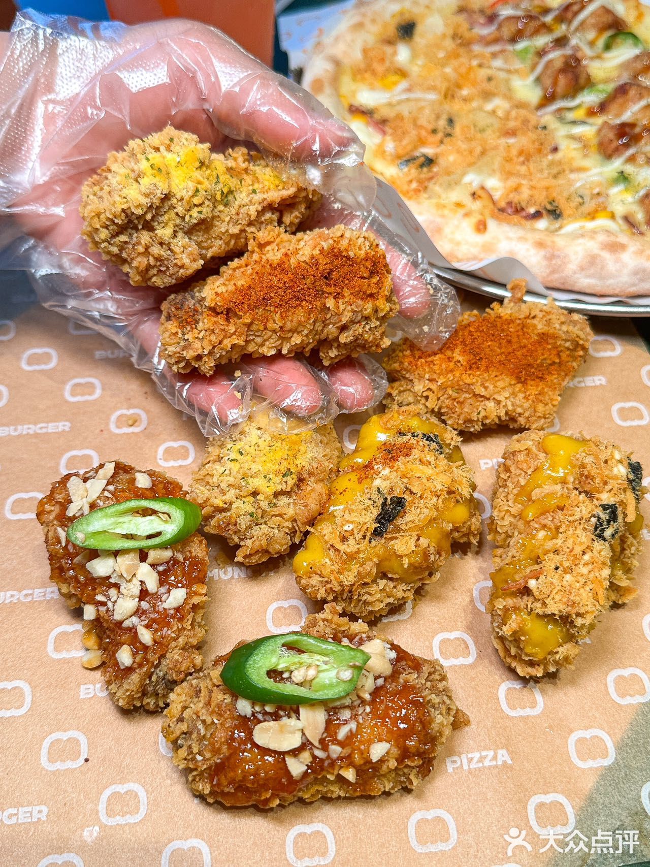 火锅味儿4cm厚的披萨想去偷配方🤩 