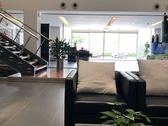 -上海汇之星奔驰4S店(浦东新店)