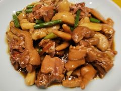 农家烧小公鸡-老灶味道·本帮菜(昌平路店)