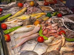 -沈家门海鲜夜排档(东港店)