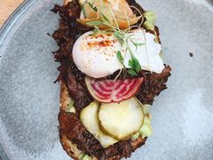 慢煮牛肉温泉蛋吐司-O'mills Sourdough Bakery&Bistro(永嘉路店)