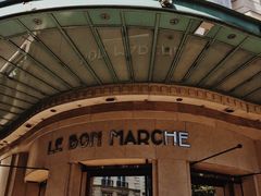 -乐蓬马歇百货公司(Rive Gauche)
